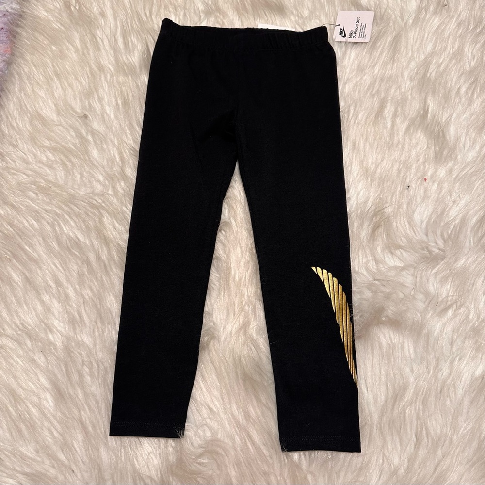 Girl’s Nike Leggings